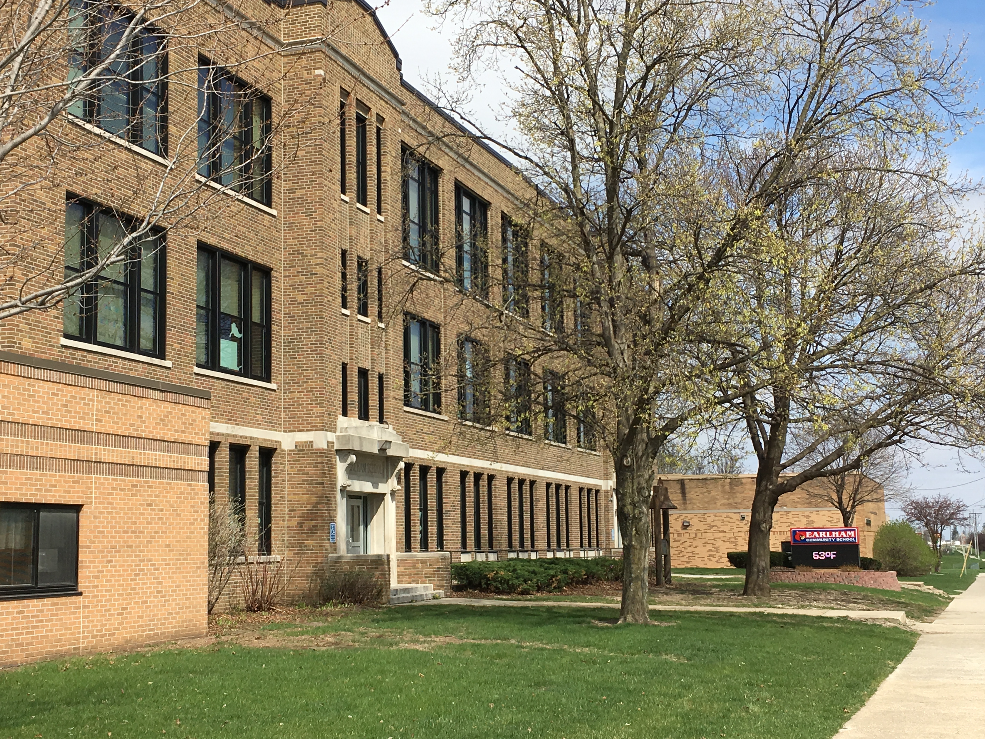 IMG_4329 City of Earlham